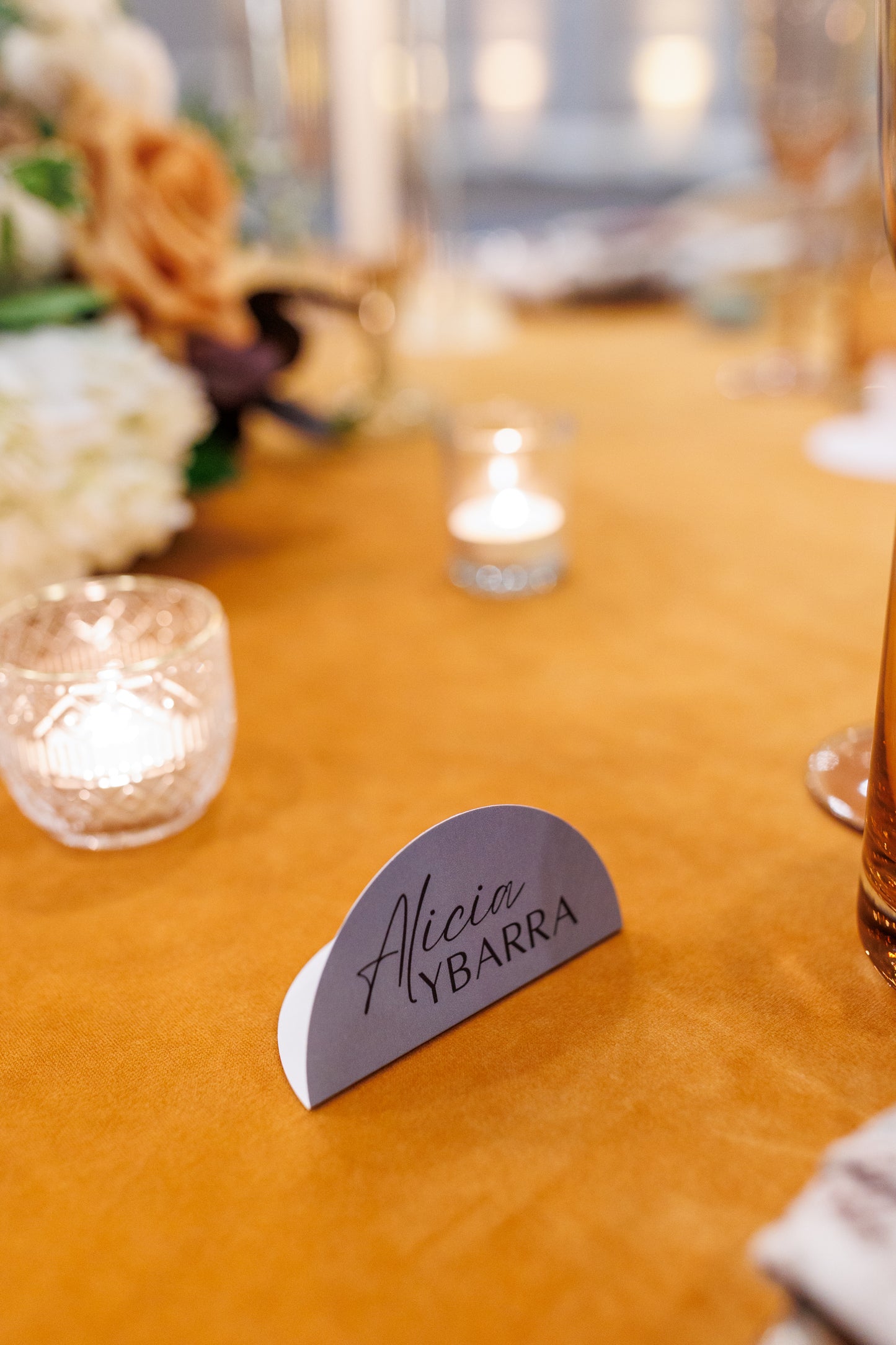 Circle Place Cards